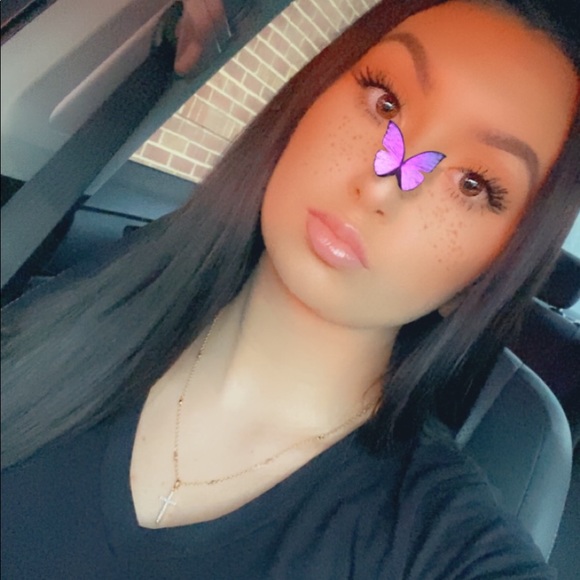 Meet your Posher, Lexy - Picture 1 of 1